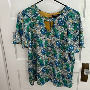 Banana Republic keyhole top